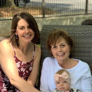 Meet your Posher, Sharon